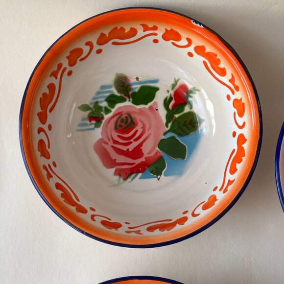 Vintage Enamel Floral Bowls - Set of 4 - Picture 2 of 14